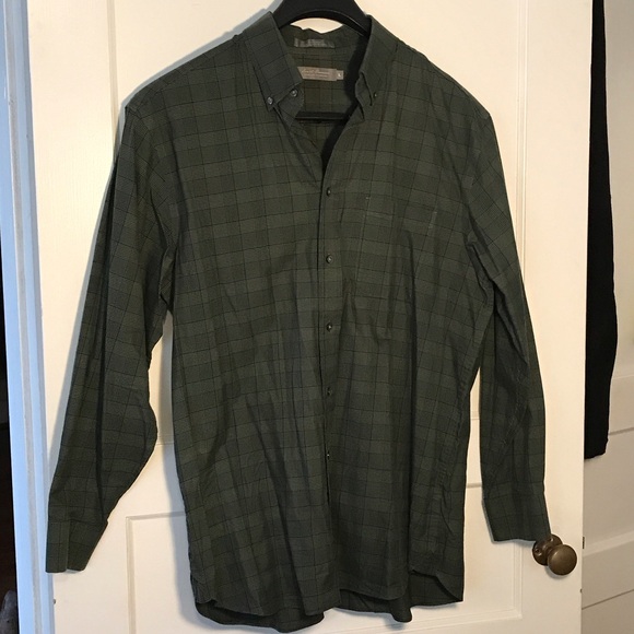 Daniel Cremieux Other - Daniel Cremieux Dark Green Checkered Shirt